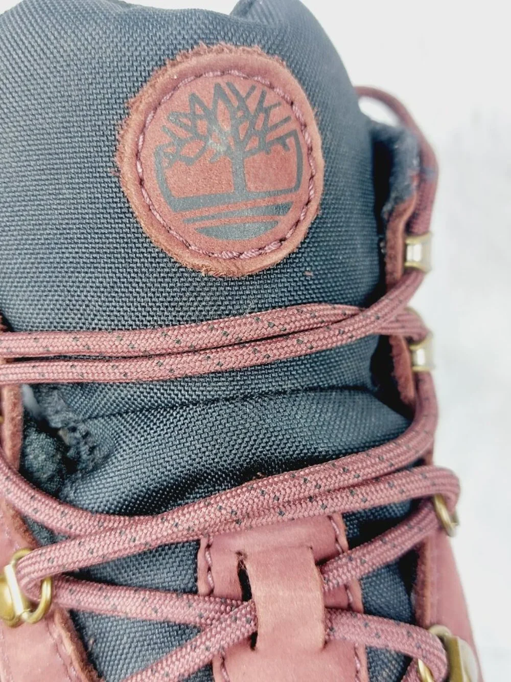 Timberland Boy's Burgundy Converge Waterproof Duck Hiking Boots Size 2
